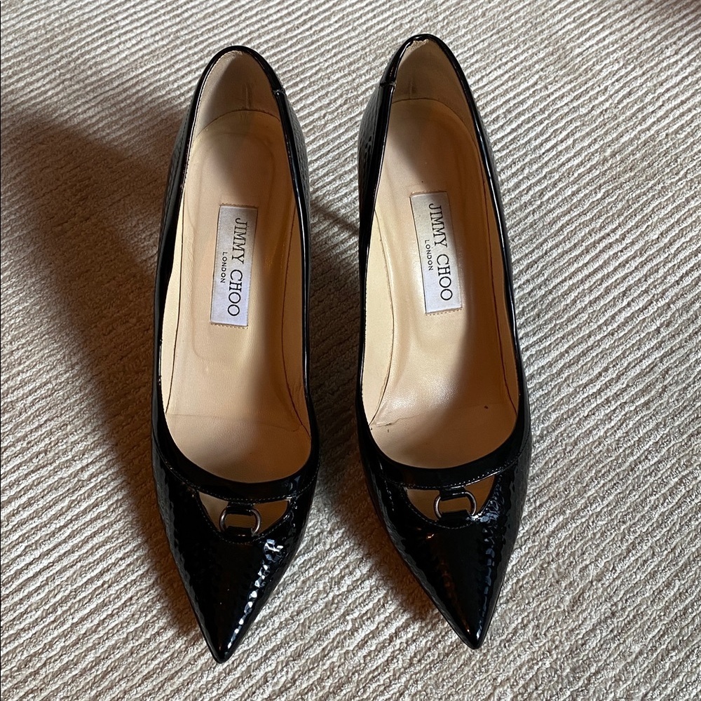Jimmy Choo Black Patent Leather Hype Pump Cutout Buckle Heels Size 7.5 - Picture 3 of 16